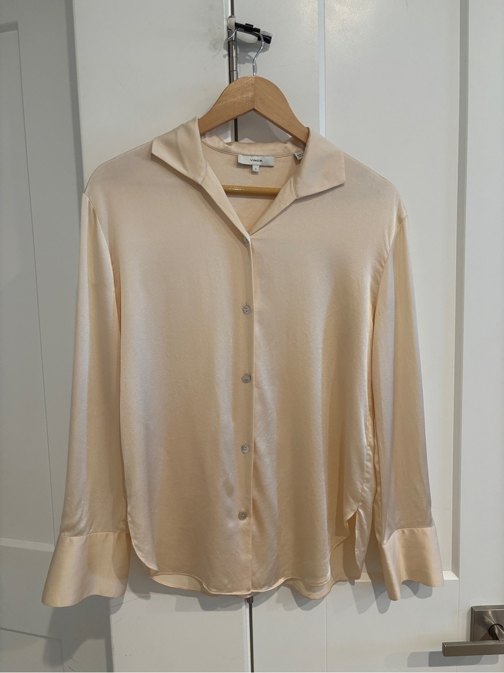 Vince Silk Button-Down. Size S